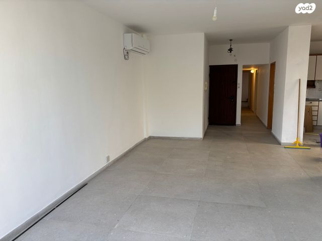 דירה, מוהליבר 27, רמב"ם, ראשון לציון