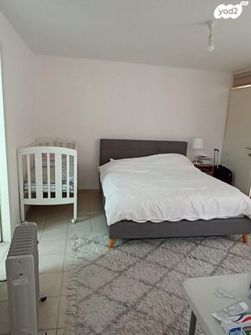 יחידת דיור, אבן ספיר 7, שיכון דן, נווה דן, תל אביב יפו