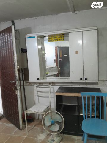 יחידת דיור, אברהם בן דוד 1, מרכז בעלי המלאכה, בני ברק