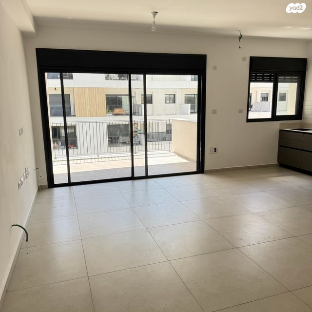 דירה, צה"ל 65, קיראון, קרית אונו