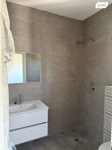 דירה, הנשרים 1, מרום כנען איביקור, צפת