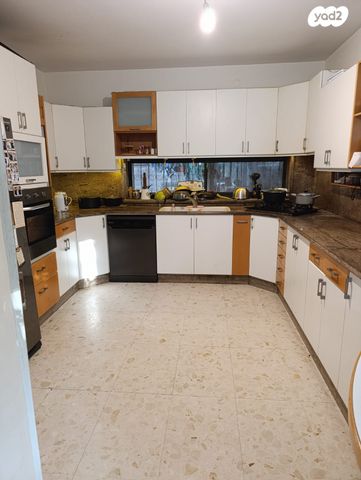 דו משפחתי, שמואל חיים לנדוי 7, כפר אברהם, פתח תקווה