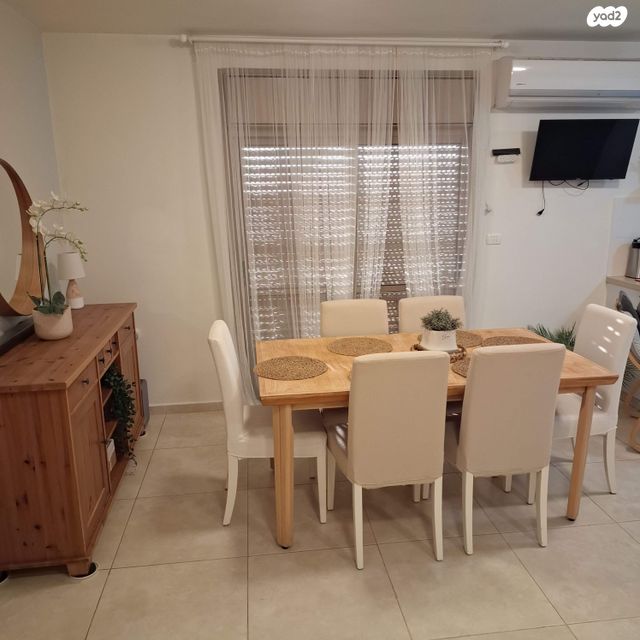 יחידת דיור, מעלה הכרמים 1, דולב, דולב