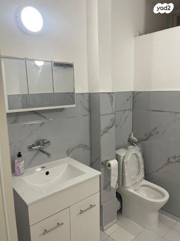 דירה, הנשיא הראשון 37, א' / צפון מזרח העיר, רחובות