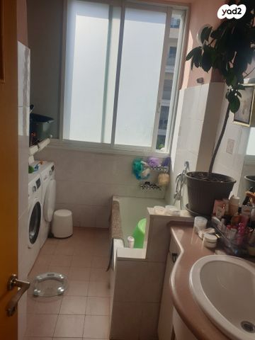 דירה, עוזיאל 101, נגבה, רמת גן