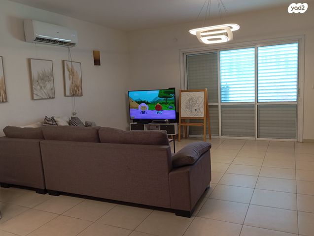 דירה, עמוס 14, נאות יהודית ונווה ארזים, חולון