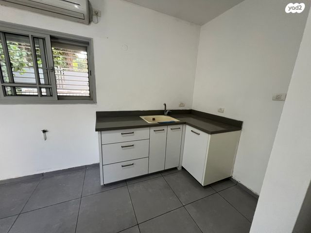 יחידת דיור, דרך השדות 1, גאולים, גאולים