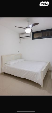 דירה, הפרחים 1, בית השיטה, בית השיטה