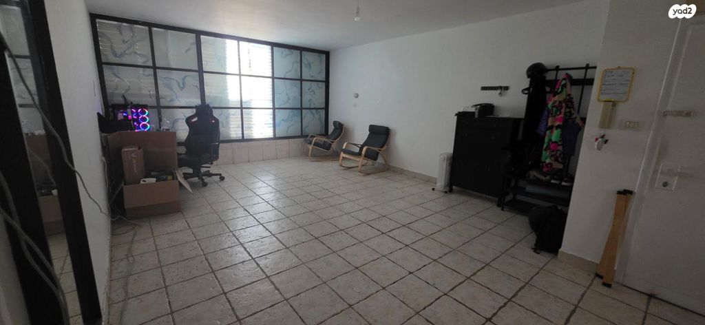 דירה, בן יהודה 86, הרצליה הצעירה, הרצליה