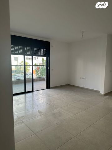 דירה, הרב שלום שבזי 231, פסגות אפק, ראש העין