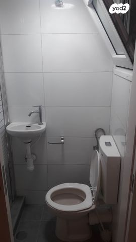 דירת גן, בעל שם טוב 8, הדר עליון, חיפה