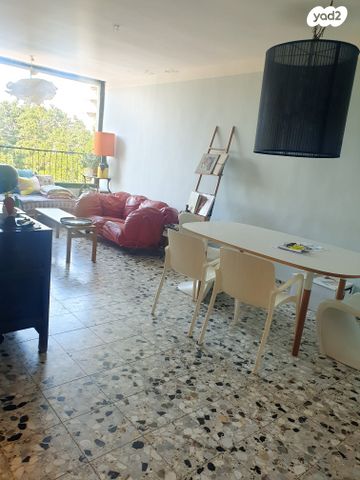 דירה, עוזיאל 101, נגבה, רמת גן