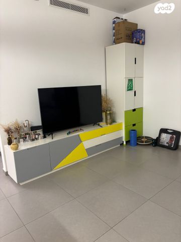 דירה, הרברט סמואל 7, רמב"ם, חדרה