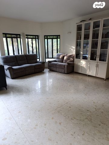 דו משפחתי, שמואל חיים לנדוי 7, כפר אברהם, פתח תקווה