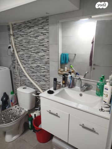 יחידת דיור, אפרסמון 9, רובע ט"ז, אשדוד