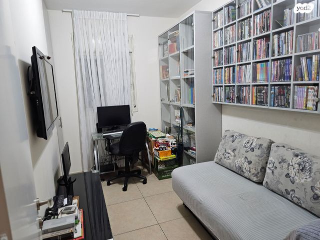 דירה, שדרות ח"ן 4, ב' / צפון מערב העיר, רחובות