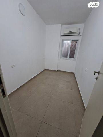 שדרות רוטשילד 46