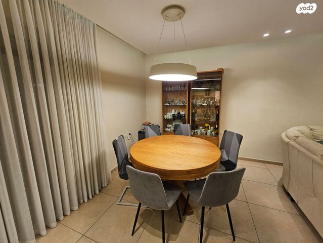 דירה, שדרות ח"ן 4, ב' / צפון מערב העיר, רחובות