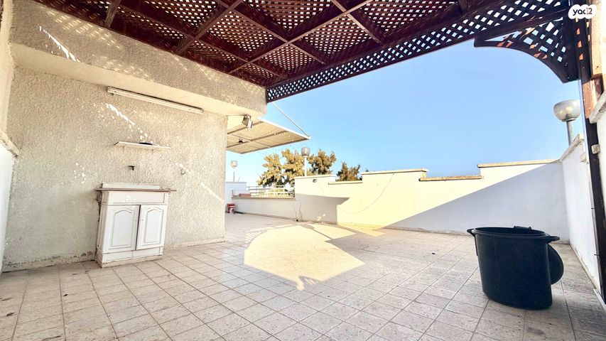 גג/ פנטהאוז, מכבי 44, נווה דוד רמז, רעננה