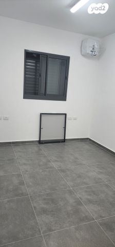 דירת גן, העלומים 40, קרית נטפים, קרית נטפים