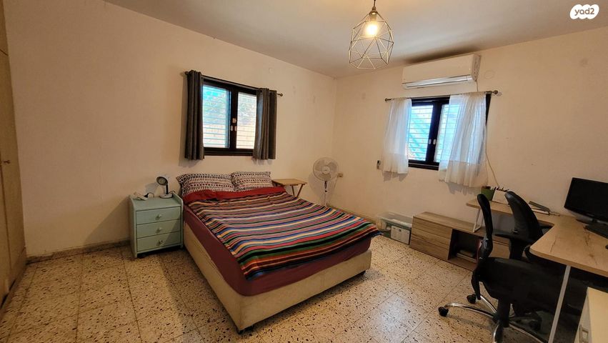 ברל כצנלסון 36