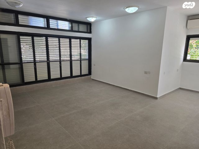 דוד צבי פנקס 9