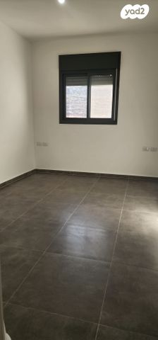 דירת גן, העלומים 40, קרית נטפים, קרית נטפים