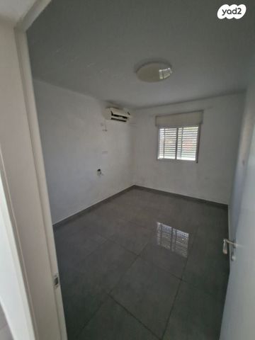 דירה, המורן 10, אבן גבירול, רחובות