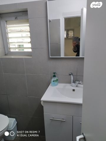 דירה, גבעת גאולה 18, גבעת גאולה, רמת גן