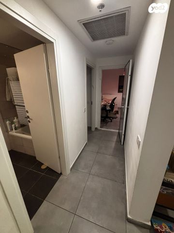 דירה, יצחק שמיר 12, רמת הדר, גבעת שמואל