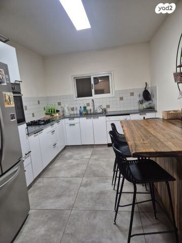 דירה, שועלי שמשון 6, ראשונים, כפר סבא