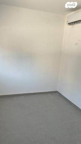 דירה, יצחק שמיר 84, עפולה הצעירה, עפולה