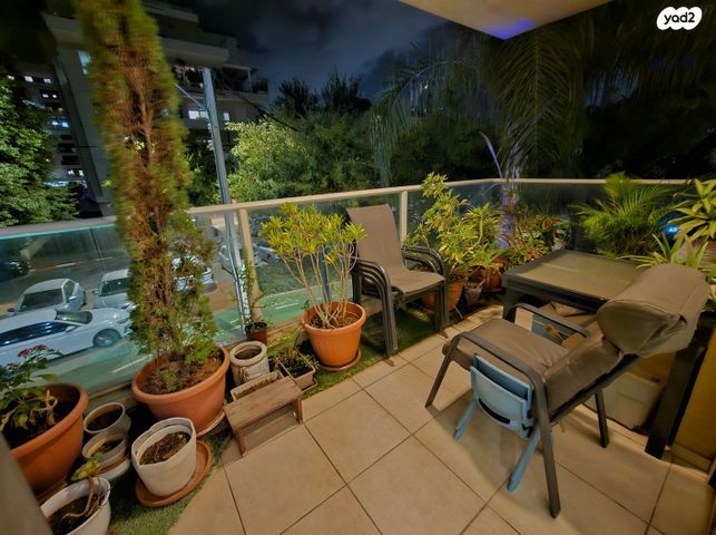 דירה, שדרות ח"ן 4, ב' / צפון מערב העיר, רחובות