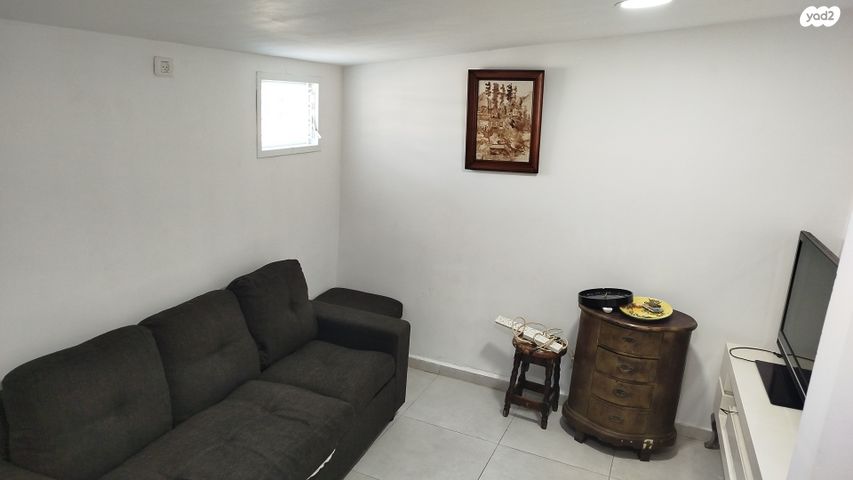 יחידת דיור, יפו 1, תל גיבורים, חולון