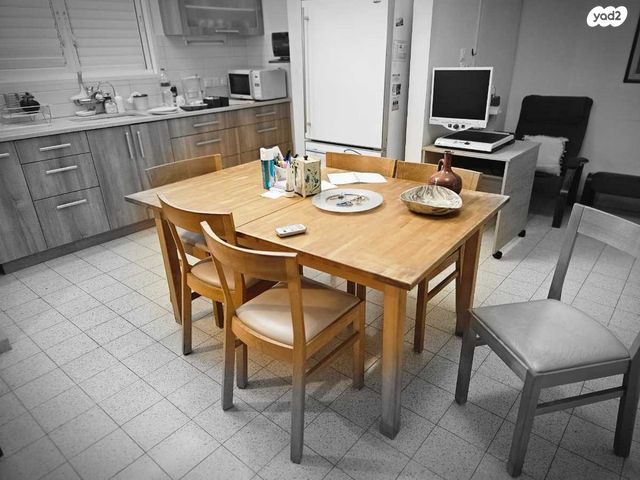 דרך הבריכה 1