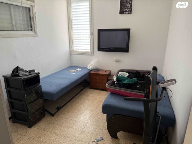 שדרות ששת הימים 1