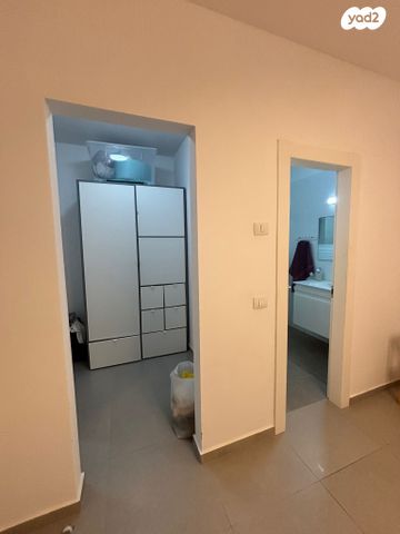 דירה, הרברט סמואל 7, רמב"ם, חדרה