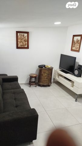 יחידת דיור, יפו 1, תל גיבורים, חולון