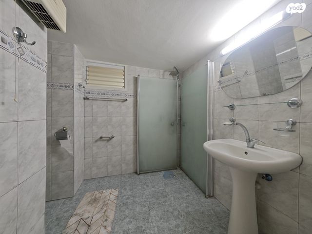 דירה, הפלמ"ח 1, מרכז העיר, סביניה, הוותיקה, קרית ביאליק