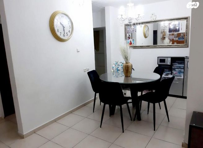 דירה, יצחק ורדימון 10, נווה דוד, דימונה