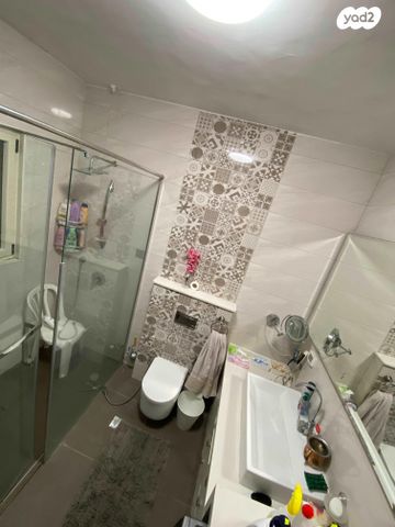 דו משפחתי, ניקנור 15, קטמונים, ירושלים