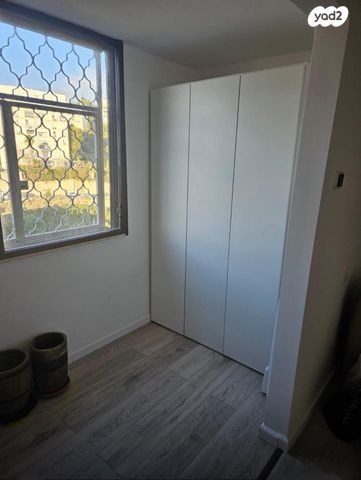 דירה, בודנהיימר 14, קרית שפרינצק, חיפה