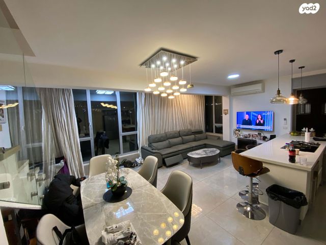 דו משפחתי, ניקנור 15, קטמונים, ירושלים