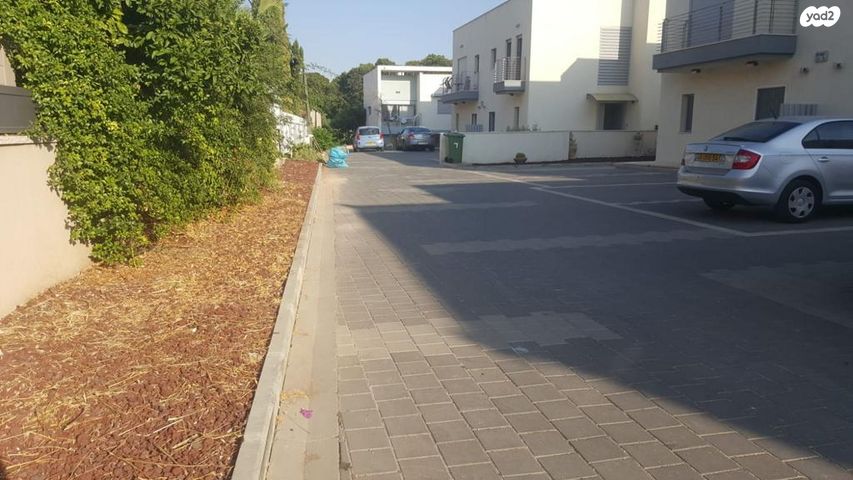 דו משפחתי, האורן 61, שאר העיר, רמת ישי