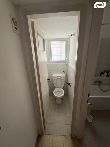 דירה, אלימלך 5, שכונת בן גוריון, מרכז העיר ג', רמת גן