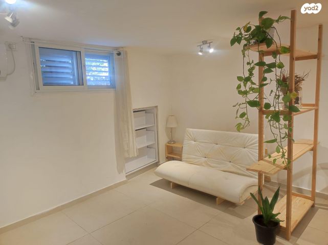 יחידת דיור, שדרות בן גוריון 34, גבעת עדן, זכרון יעקב