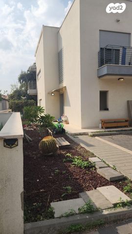 דו משפחתי, האורן 61, שאר העיר, רמת ישי