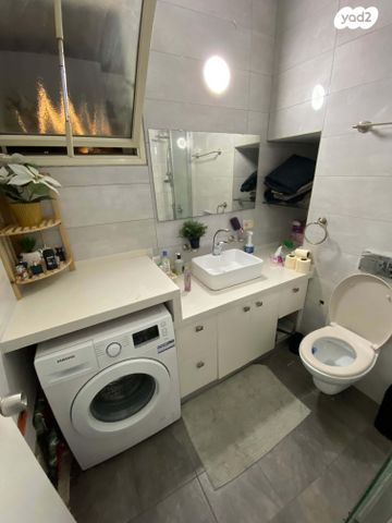 דו משפחתי, ניקנור 15, קטמונים, ירושלים