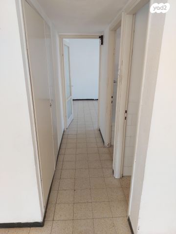 דירה, שדרות העצמאות 59, רוטשילד עצמאות, בת ים