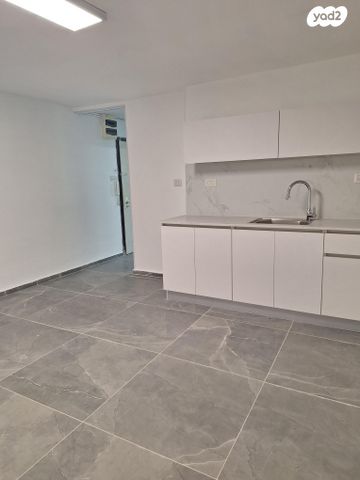 דירה, שדרות גושן 12, מוצקין הותיקה, קרית מוצקין